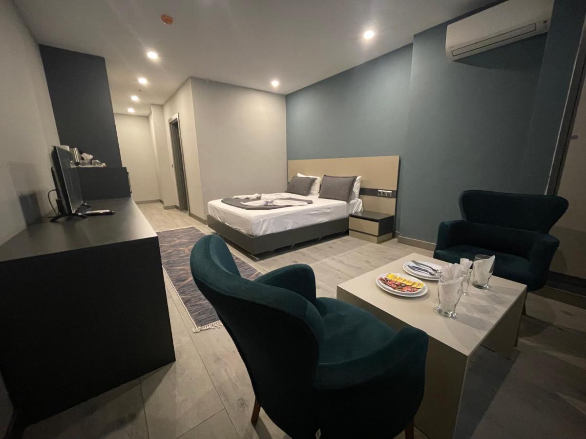 Agora Royal Hotel Istanbul Bagian luar foto