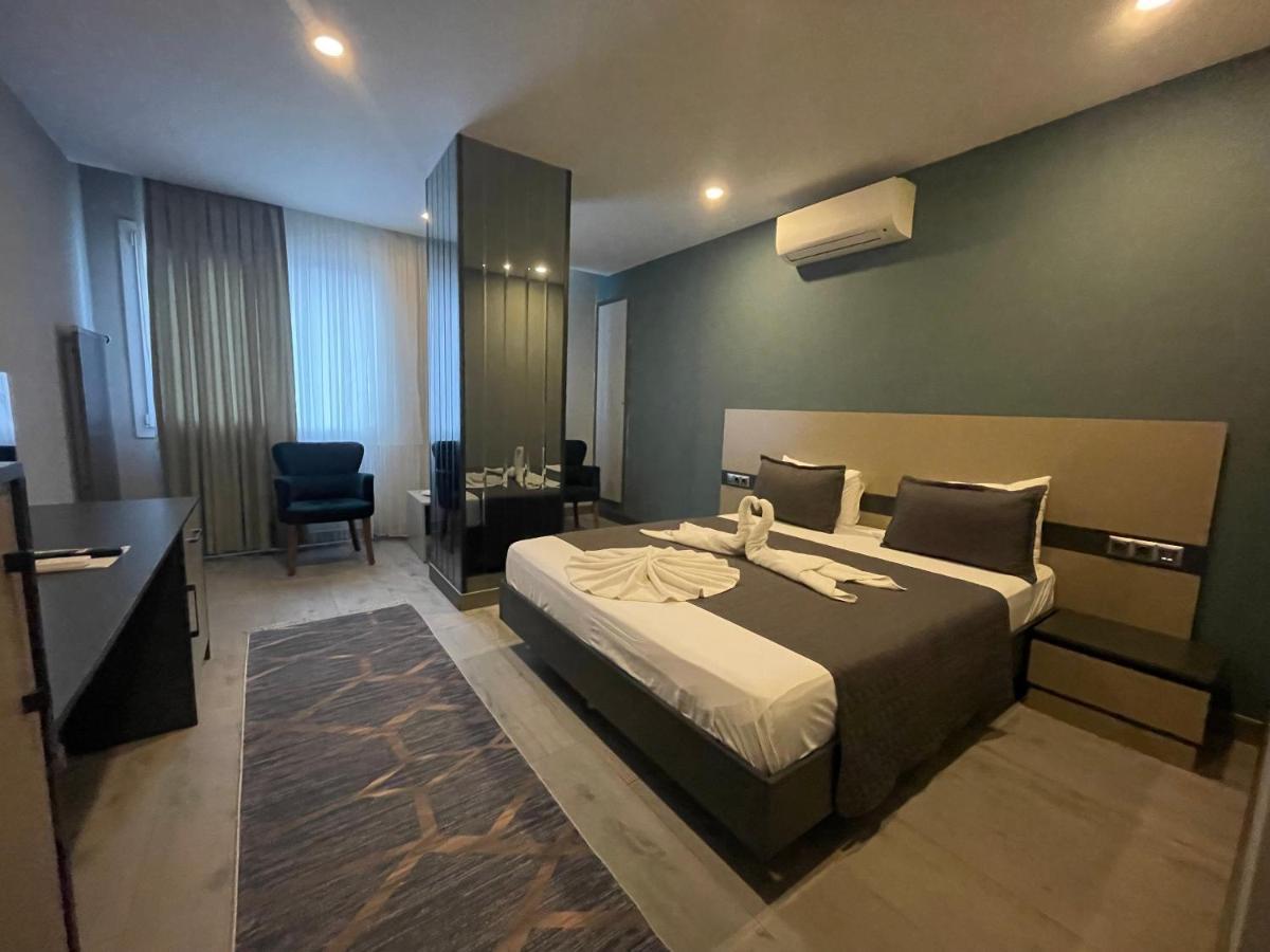 Agora Royal Hotel Istanbul Bagian luar foto