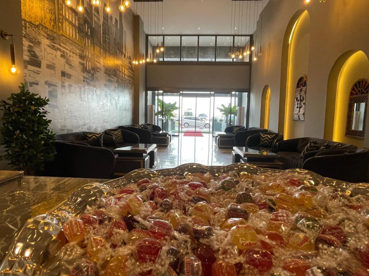 Agora Royal Hotel Istanbul Bagian luar foto